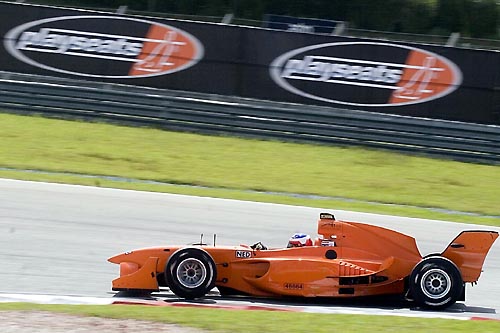 Jeroen Bleekemolen naar P7 in sprintrace
